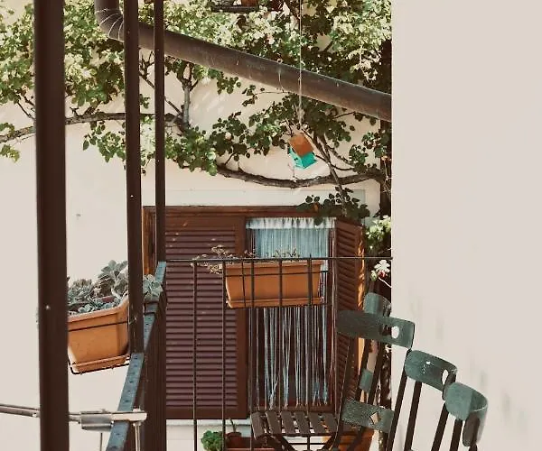 Casa Lobe - Charming In Village Centre