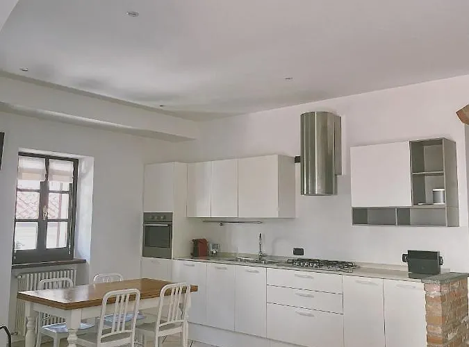 Casa Lobe - Charming In Village Centre *